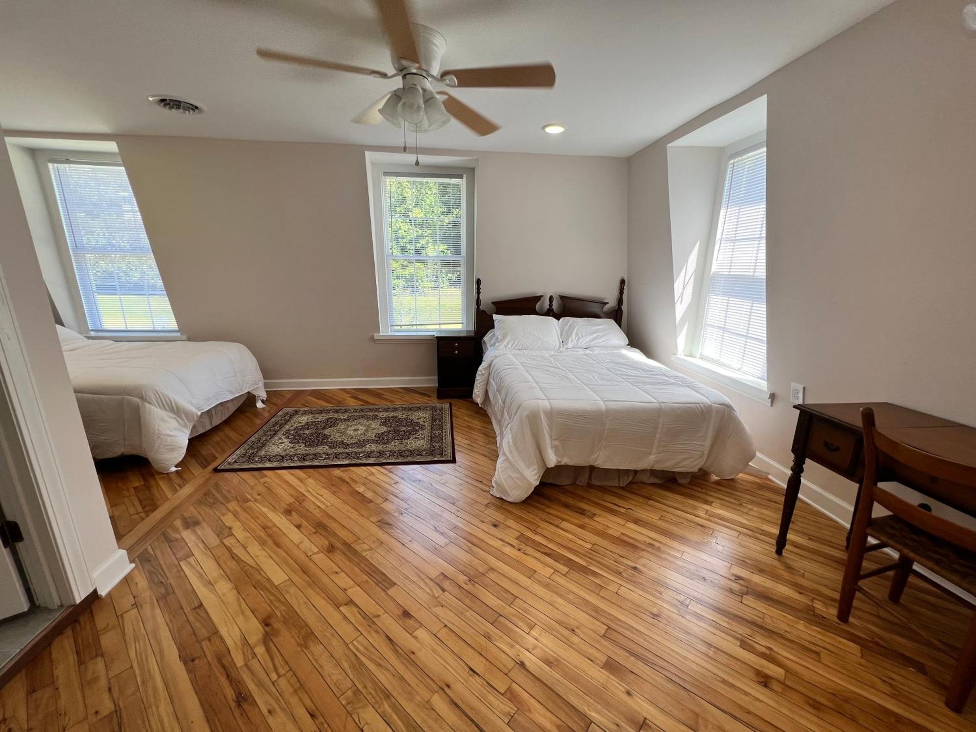 The Washington Inn Galax Rom bilde
